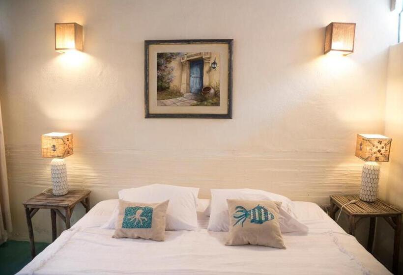 اتاق استاندارد, La Posada De Los Tumpis