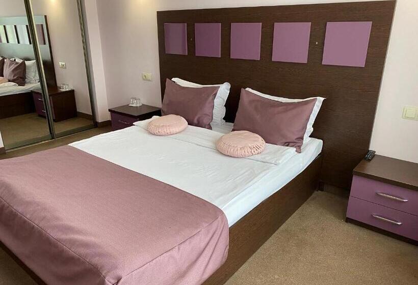 Номер Стандарт, Amber Hotel & Cafe