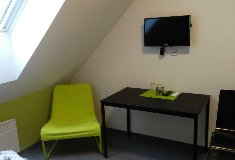 חדר סטנדרט, Bed & Parking Eurobit