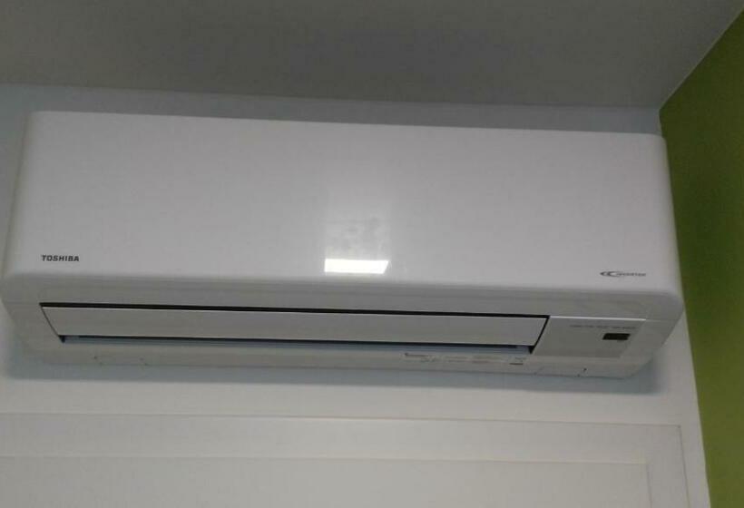 חדר סטנדרט, Bed & Parking Eurobit