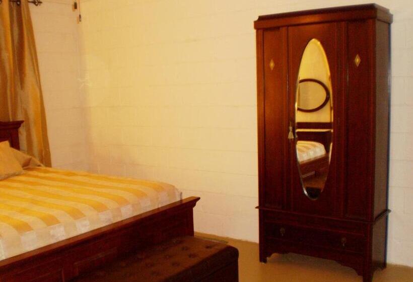 غرفة قياسية, Grandeur Farm Retreat