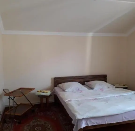 スタンダードルーム, Green Dilijan B&b