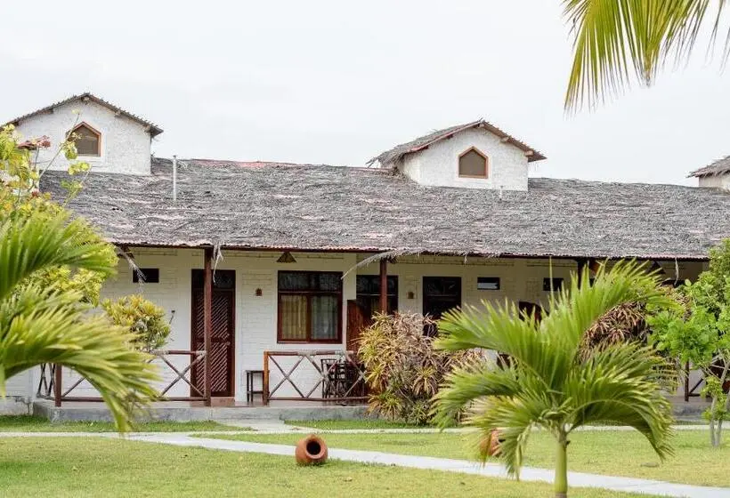 スタンダード4人部屋, La Choza Bungalows