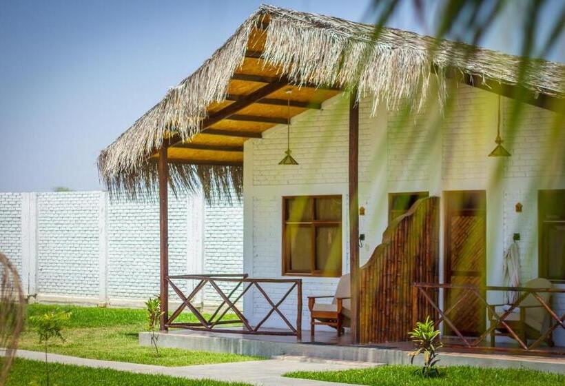 استودیوی استاندارد, La Choza Bungalows