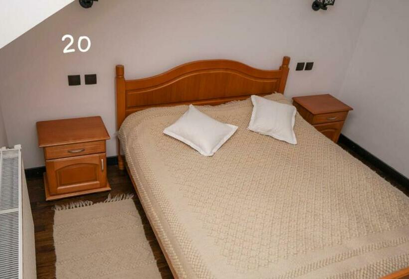 غرفة قياسية مطلة على الجبل, Pensiunea Maria Bucovina