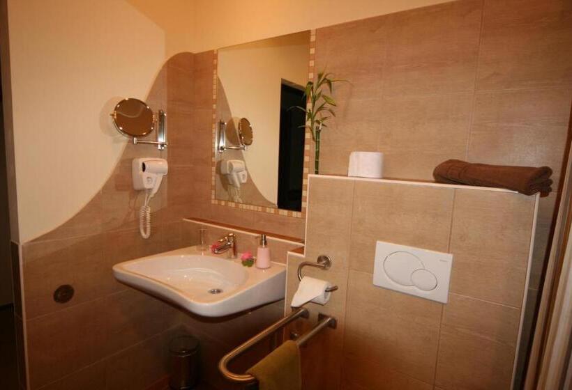 バルコニー付きスタンダードルーム, Rosenhotel   Serviced Apartments