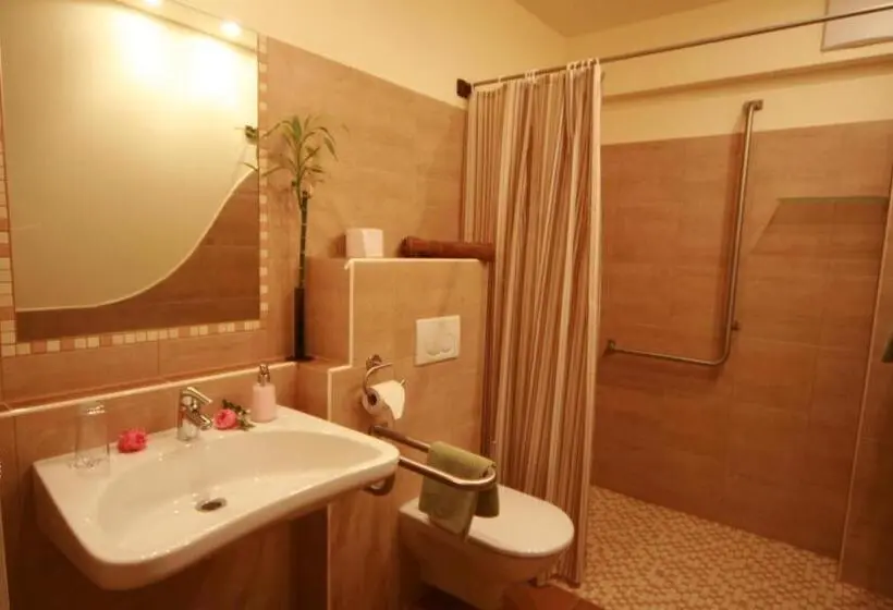 バルコニー付きスタンダードルーム, Rosenhotel   Serviced Apartments