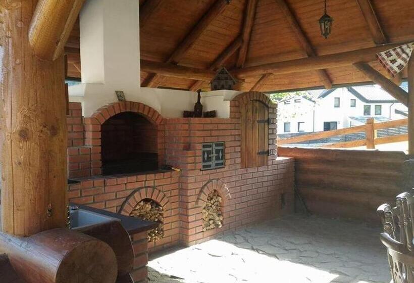 １ベッドルームハウス, Pensiunea Doina Bucovinei