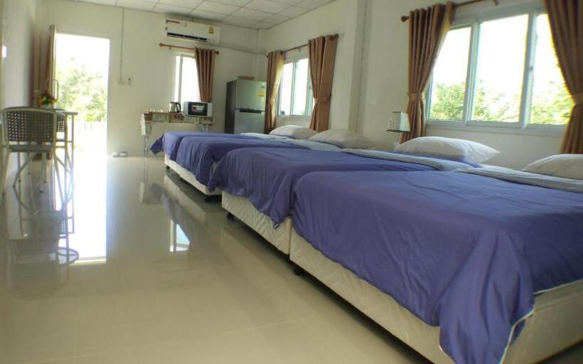 4인용 스탠다드 룸, บ้านเอื้อมดาว เขาค้อ