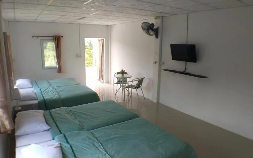 ファミリールーム, บ้านเอื้อมดาว เขาค้อ
