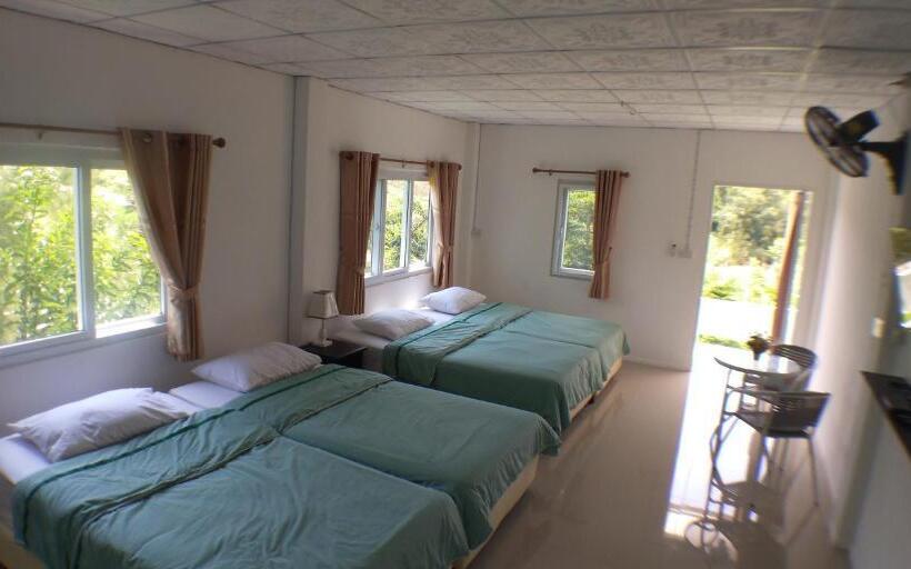 ファミリールーム, บ้านเอื้อมดาว เขาค้อ