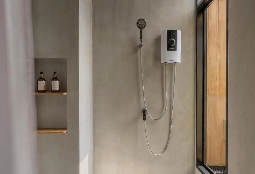 スタンダードシティビュールーム, The Motifs Eco Hotel   Sha Extra Plus