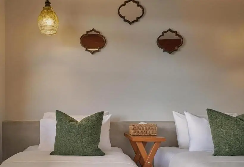 スタンダードシティビュールーム, The Motifs Eco Hotel   Sha Extra Plus