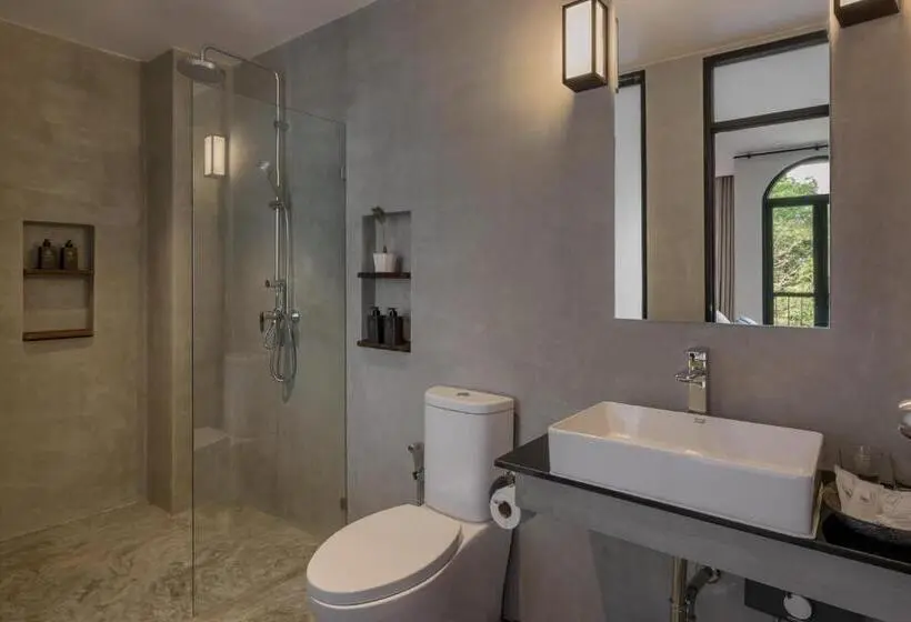 デラックススイート, The Motifs Eco Hotel   Sha Extra Plus