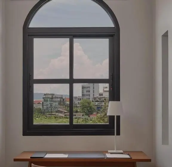 キングサイズベッドのスイートルーム, The Motifs Eco Hotel   Sha Extra Plus