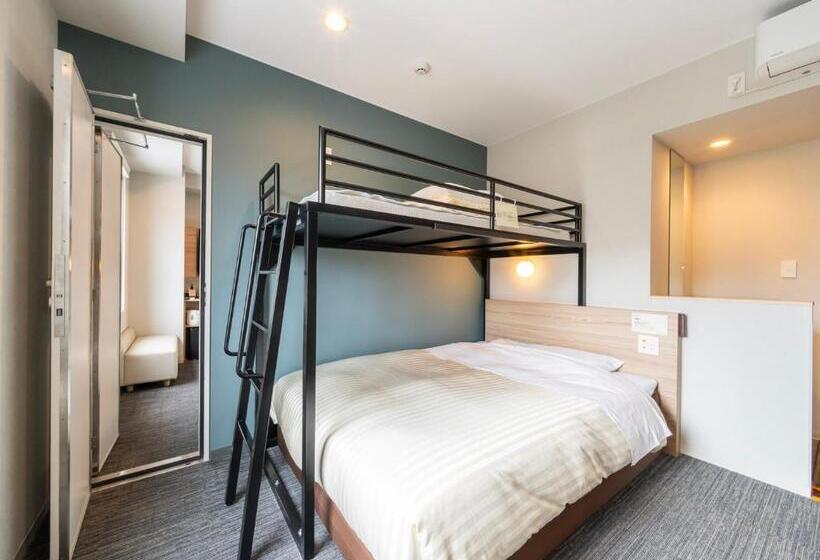 Quarto Estandar Comunicado, Super Hotel Fujikawaguchiko Tennenonsen