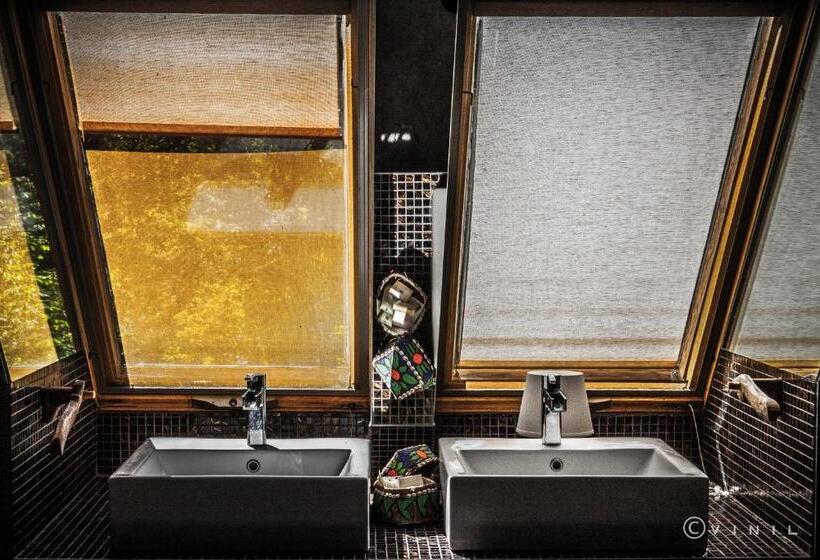 סוויטה עם נוף לנהר, Villa Nao