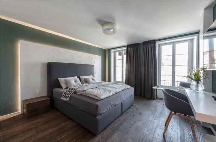 חדר דלוקס, Wolke 4