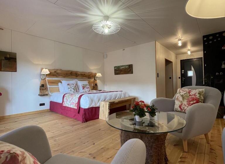 Люкс Повышенной Комфортности, Le Volcan Des Sens, Chambres D Hotes De Luxe Et Spa