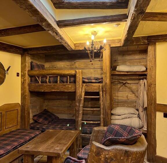 اتاق استاندارد چهار تخته, едем