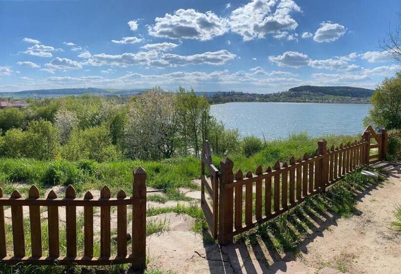 اتاق استاندارد چهار تخته, едем