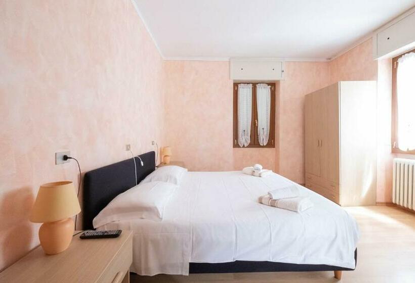Номер Стандарт, Albergo Monte Giove