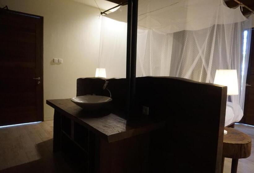 Номер Deluxe, Naya Matahora Island Resort