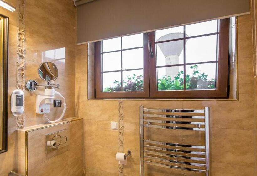 Номер Стандарт, Pension Kokel