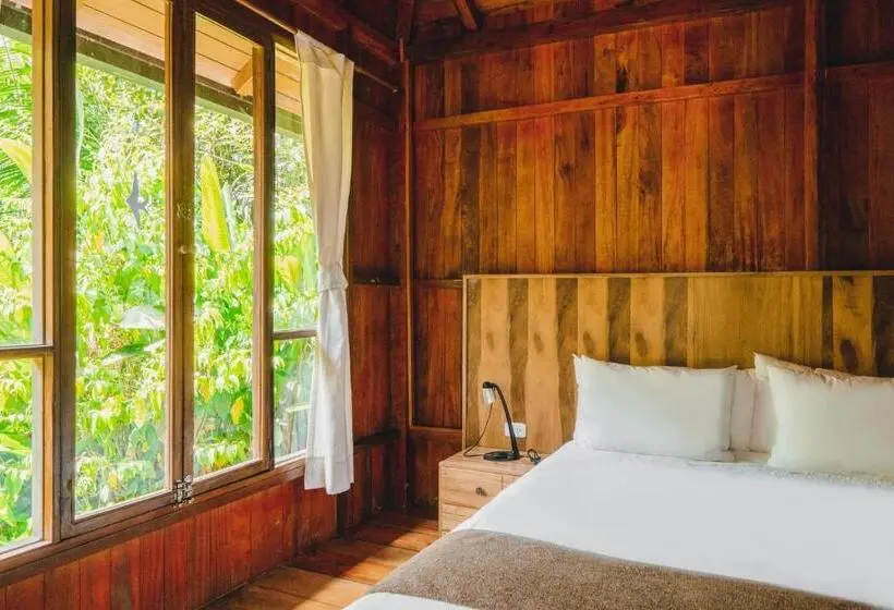 キングサイズベッドのデラックスルーム, Piripe Wellness Lodge