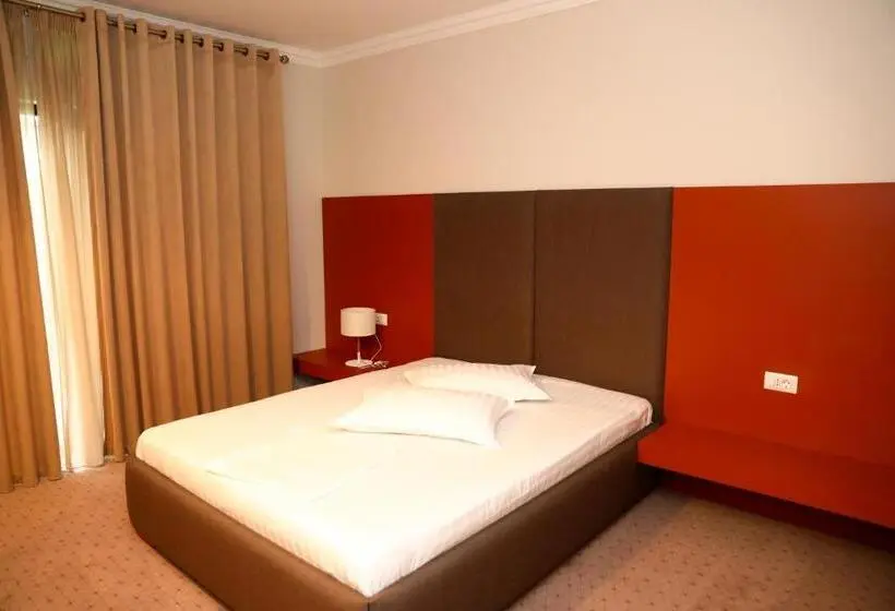 デラックスルーム, Casa Budisteanu