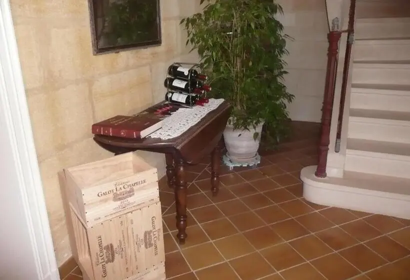 スタンダードルーム, Galot La Chapelle