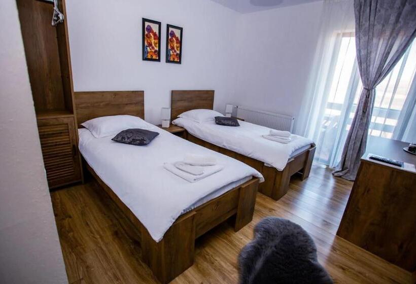 스탠다드 룸, Mera Hills House