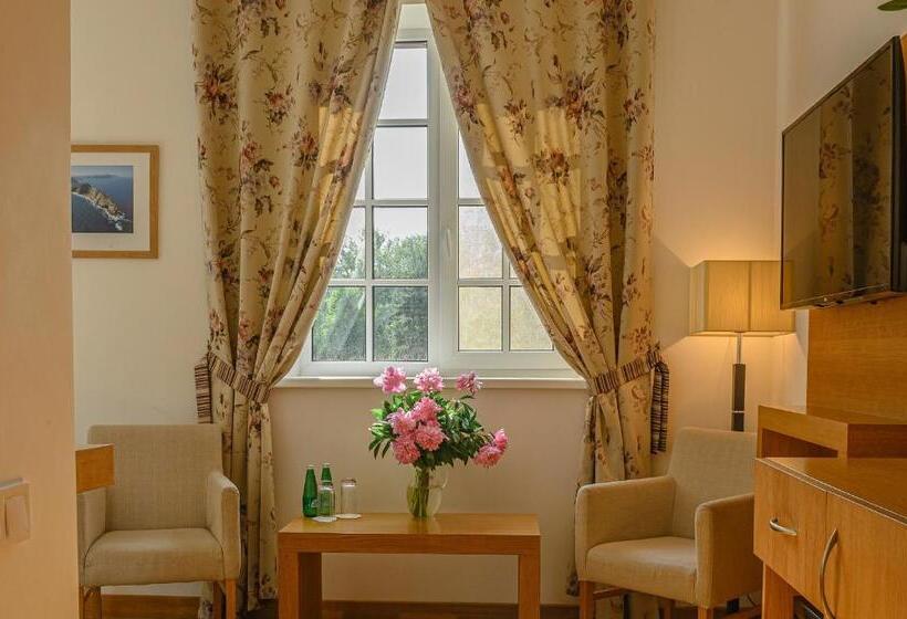 スーペリアールーム, мис доброї надії полтава