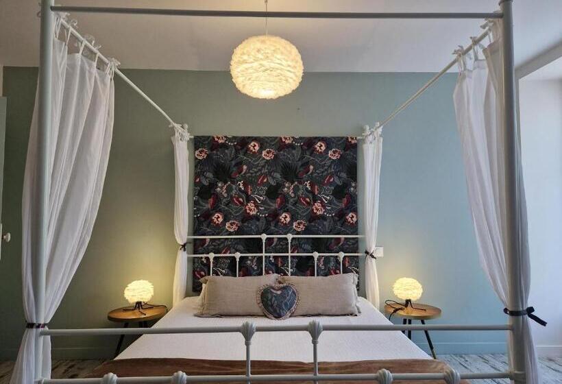 ガーデンビュースタンダードルーム, Chambres D Hôtes Une Autre Maison