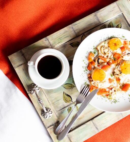 스탠다드 룸 킹사이즈 침대, ліжниця