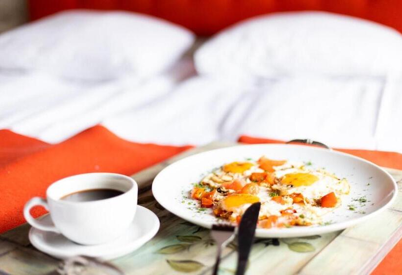 스탠다드 룸 킹사이즈 침대, ліжниця