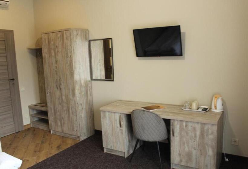 스탠다드 룸 킹사이즈 침대, ліжниця