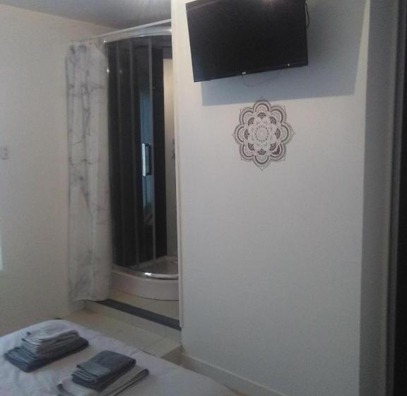 Семейный Номер, Le Corto