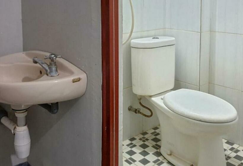 غرفة إقتصادية, Reddoorz @ Hotel Yaki Mamuju