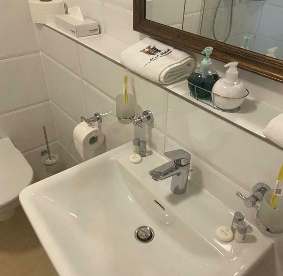 Номер Deluxe, Restaurant Hesch