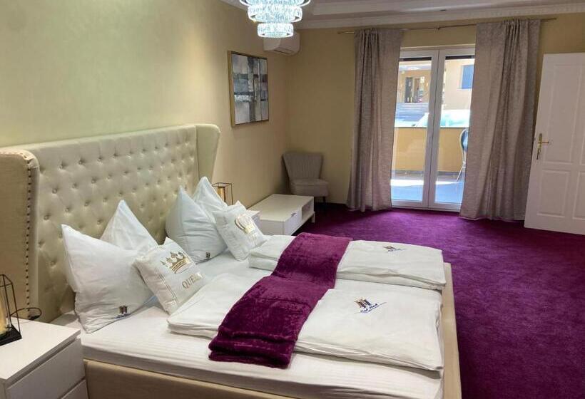 Семейный Номер Deluxe, Restaurant Hesch