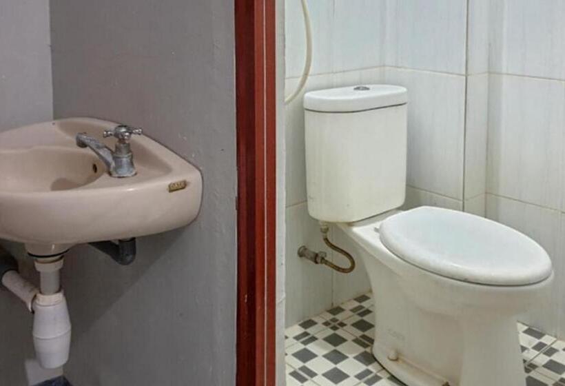 غرفة قياسية, Reddoorz @ Hotel Yaki Mamuju