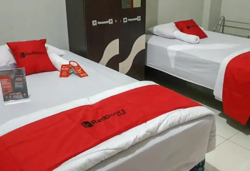 スタンダードルーム, Reddoorz @ Hotel Yaki Mamuju