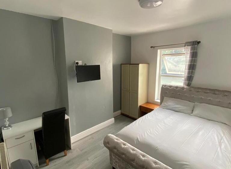 اتاق استاندارد با سرویس بهداشتی مشترک, Glorious Catering & Restaurant Bnb