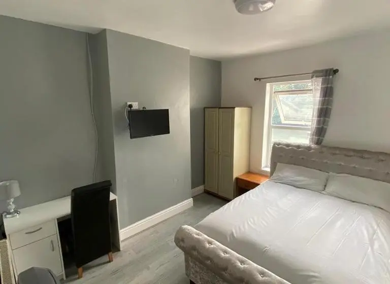バス共有のスタンダードルーム, Glorious Catering & Restaurant Bnb