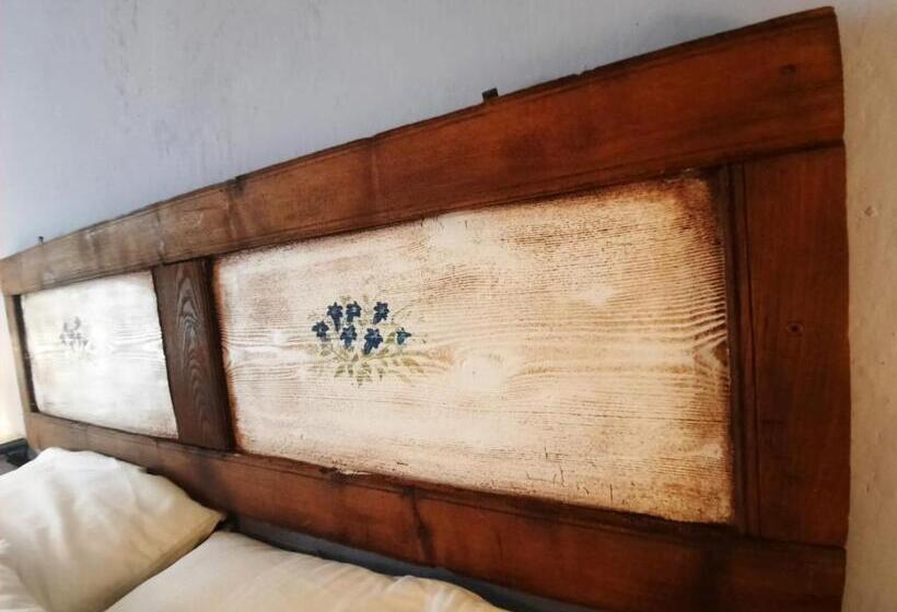 شقة غرفتين, La Corte Dei Cerri