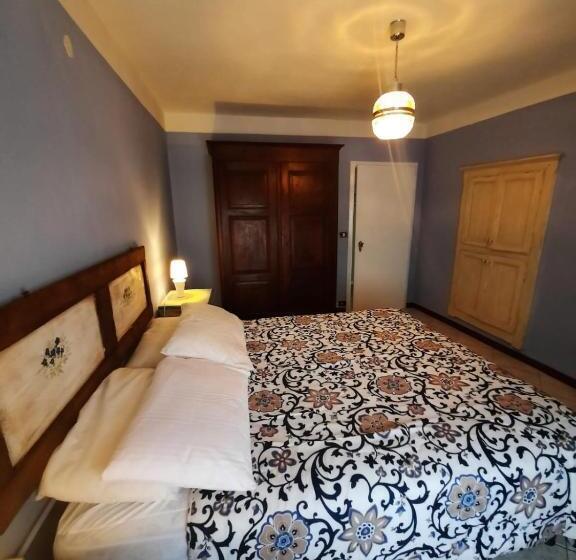 شقة غرفتين, La Corte Dei Cerri