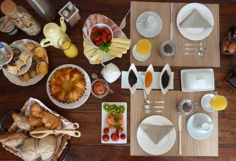 Номер Deluxe, Quinta Labruja