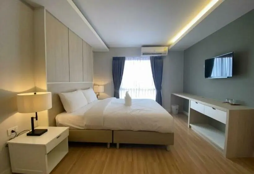 デラックスルーム, Greenhills Resort Si Racha