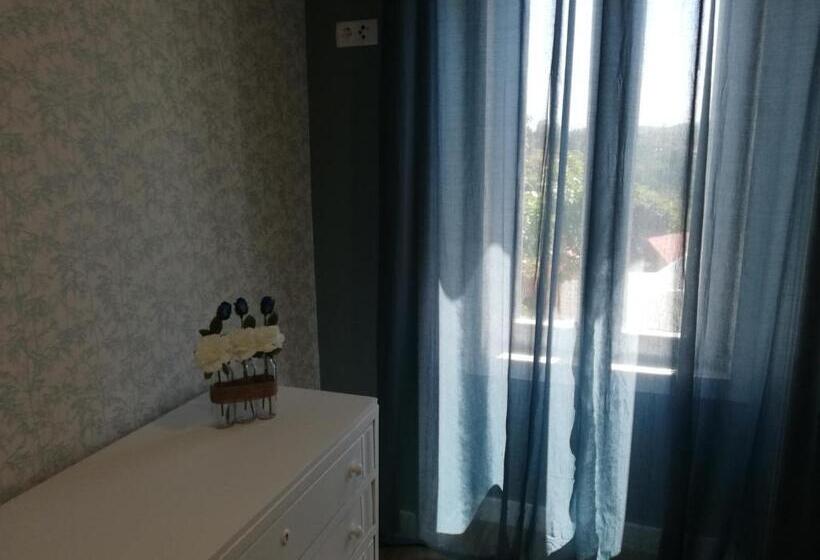 スタンダードシングルルーム, Mondalva   Guest House